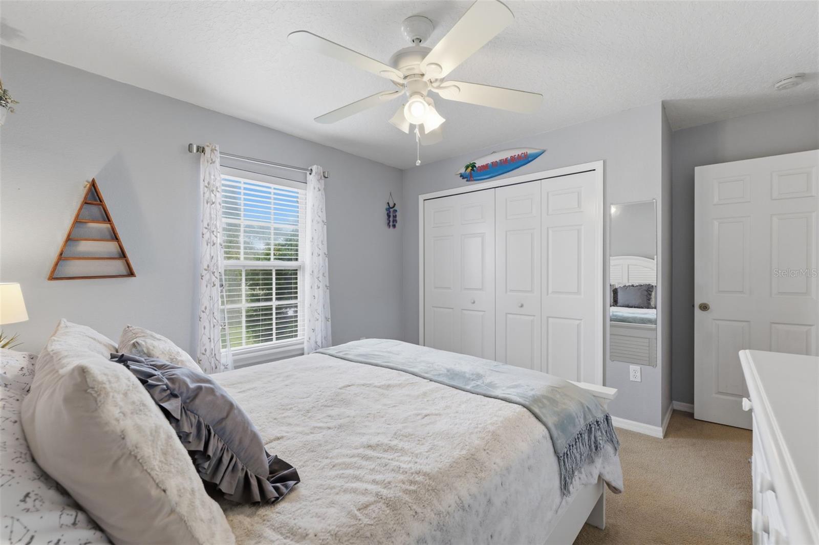 Image 15 of 47 For 10294 Dotted Wren Avenue