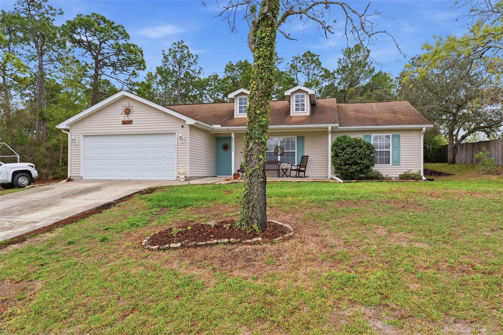 Image 41 of 47 For 10294 Dotted Wren Avenue