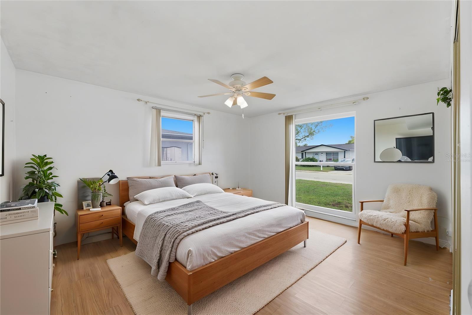 Image 12 of 36 For 10011 Cherry Creek Lane