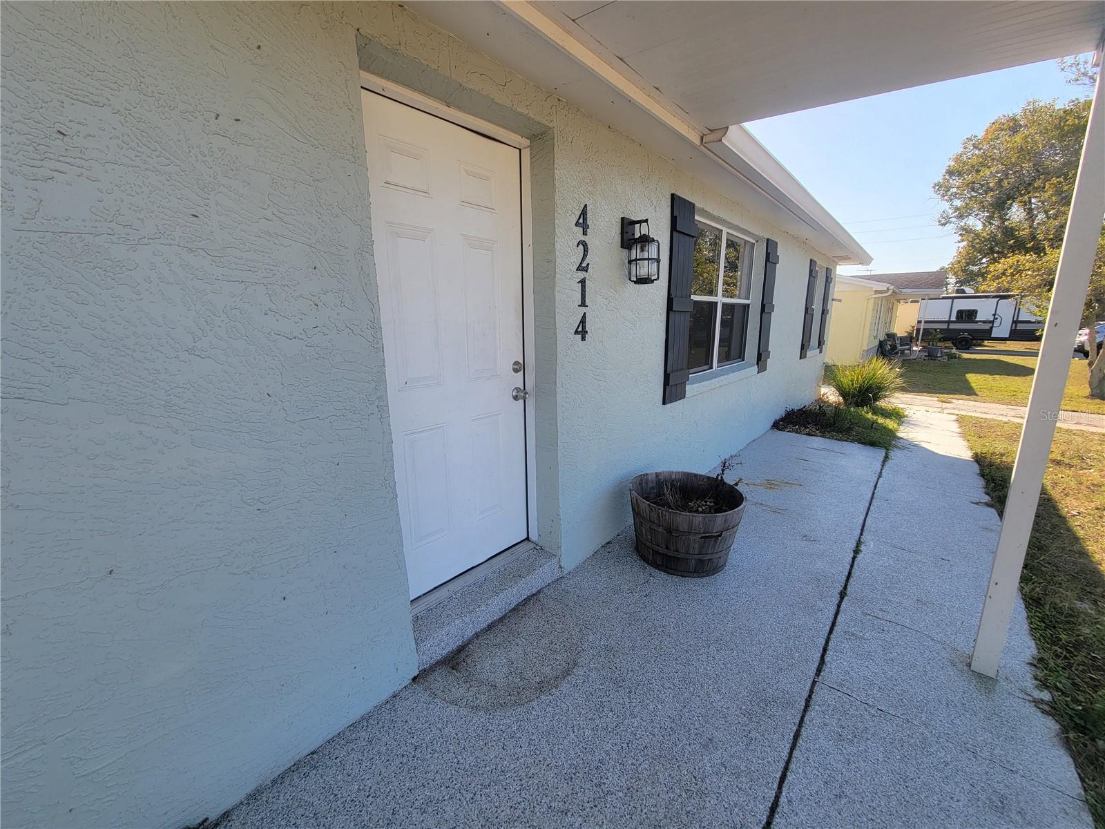 Image 4 of 35 For 4214 Ridgefield Avenue