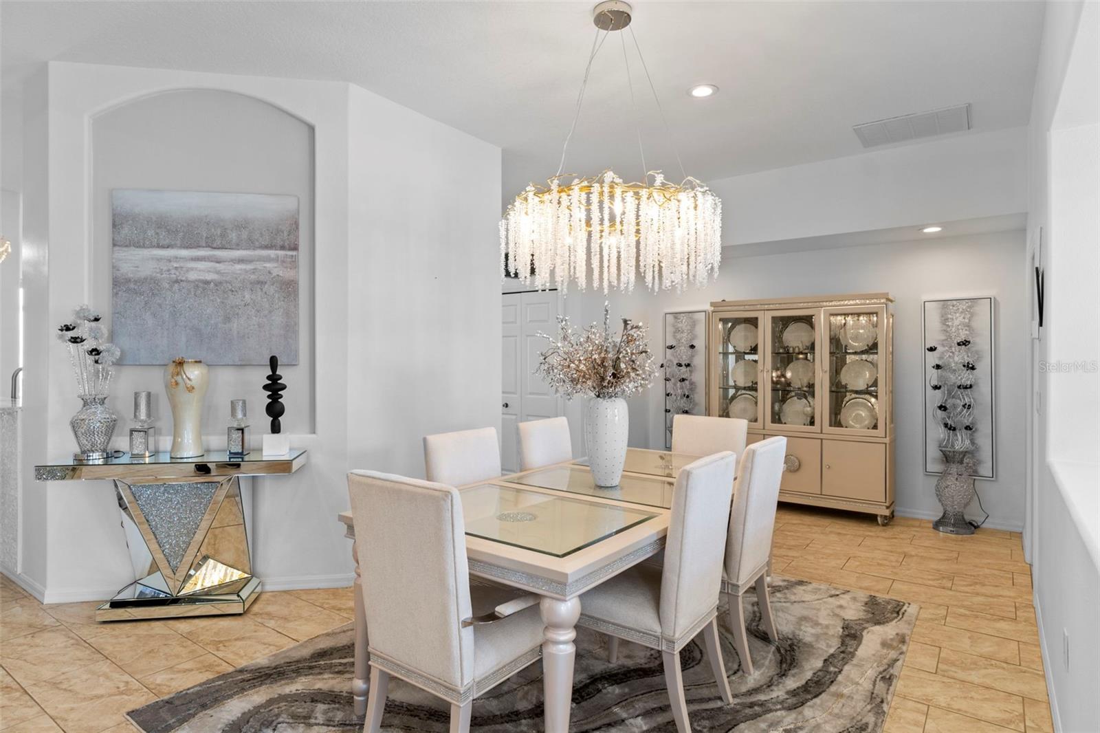 Image 13 of 69 For 4061 Misty View Drive