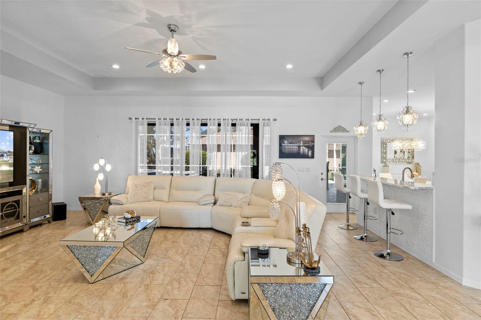 Image 19 of 69 For 4061 Misty View Drive