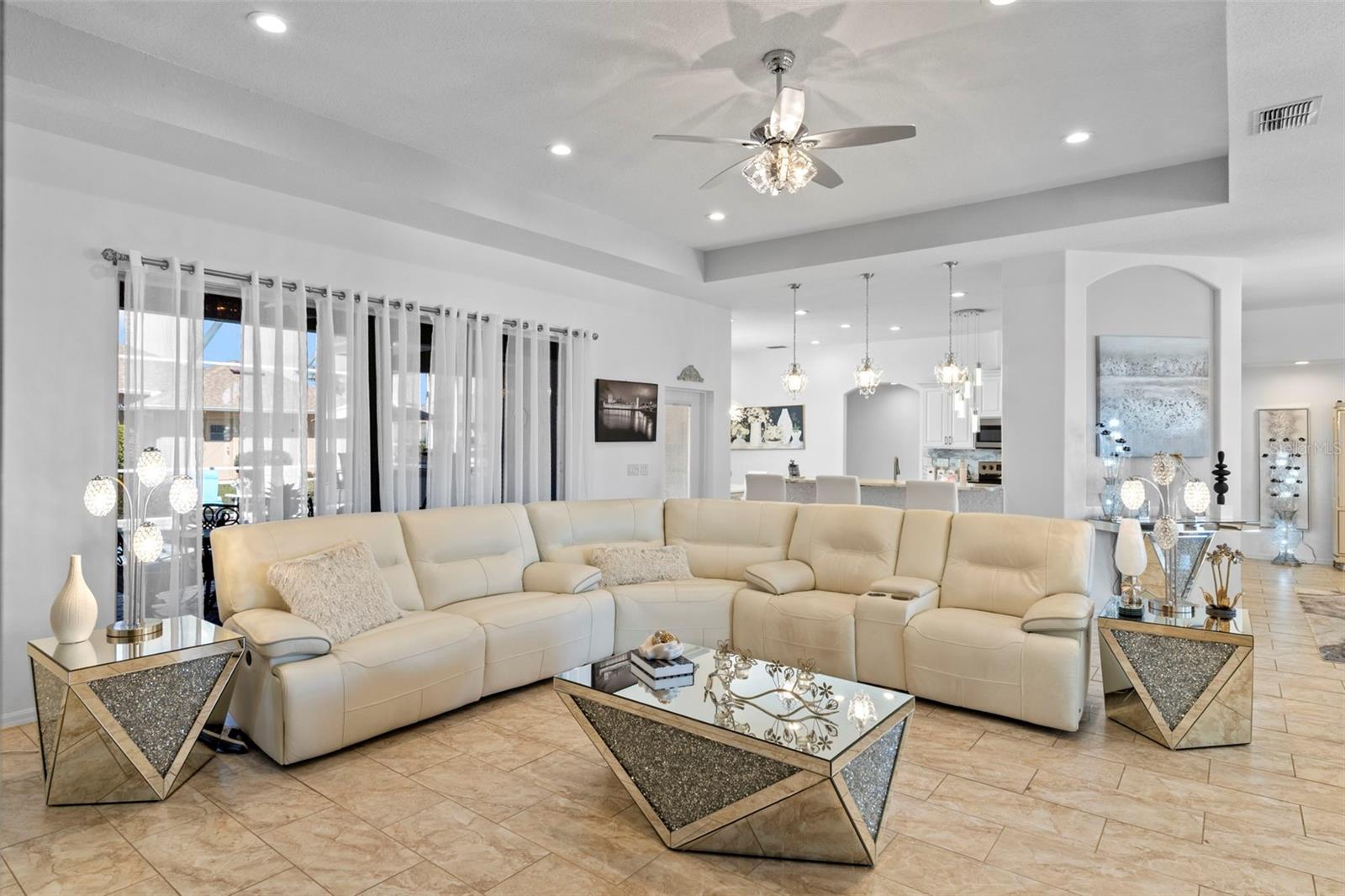 Image 21 of 69 For 4061 Misty View Drive