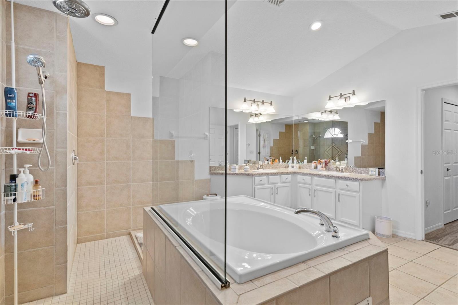 Image 38 of 69 For 4061 Misty View Drive