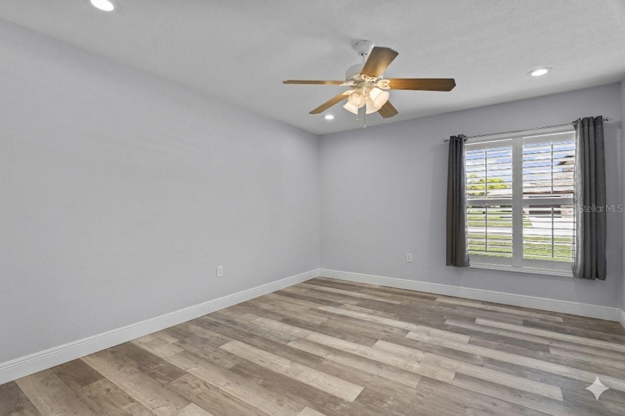 Image 42 of 69 For 4061 Misty View Drive