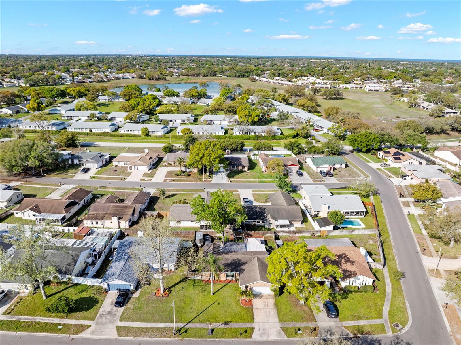 Image 20 of 39 For 11201 Island Pine Drive