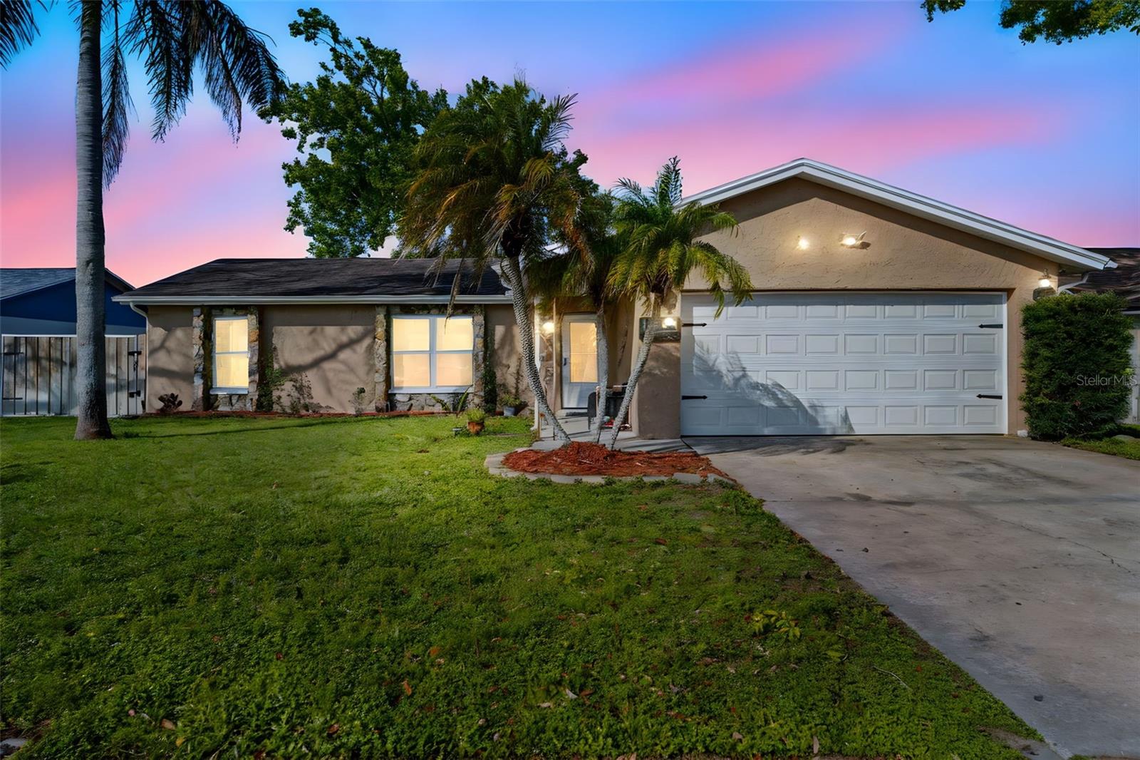 Image 36 of 39 For 11201 Island Pine Drive