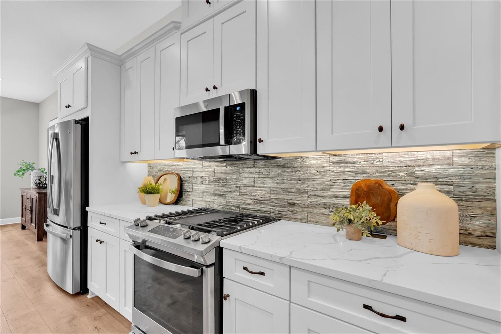 Image 20 of 95 For 4069 Barbour Trail