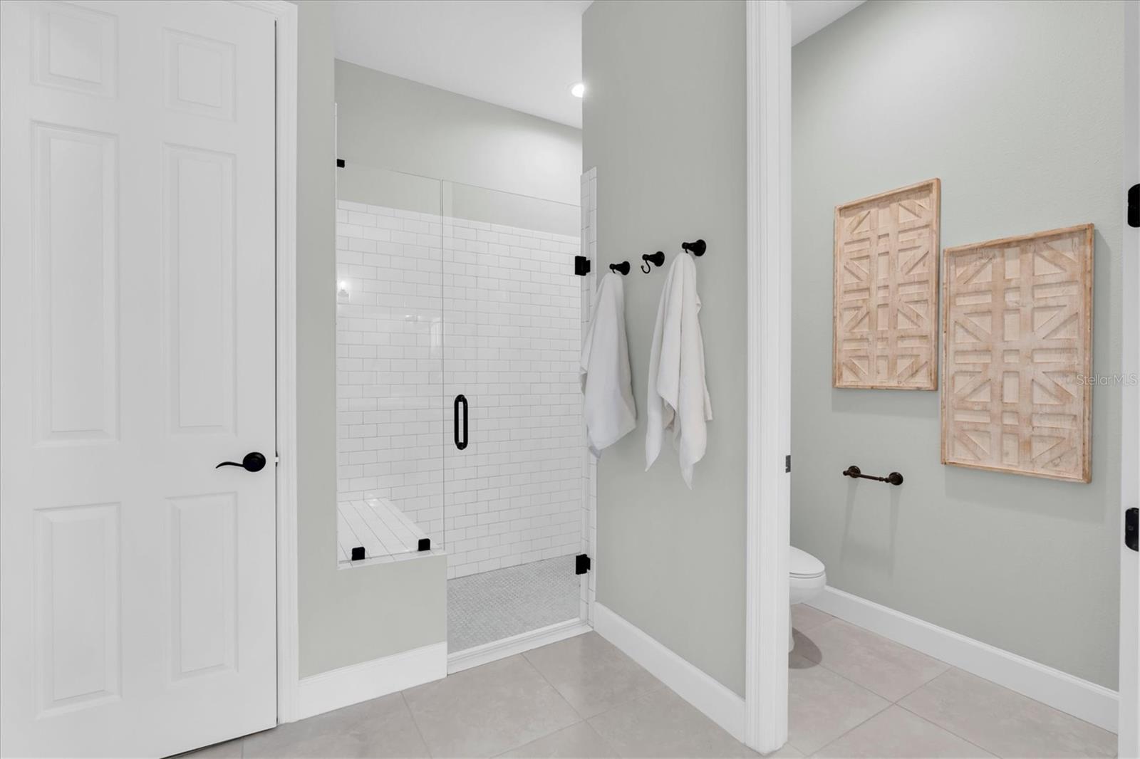 Image 28 of 95 For 4069 Barbour Trail