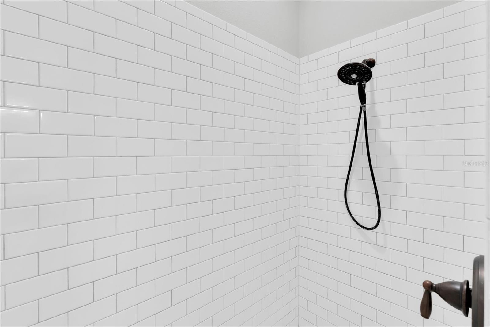 Image 29 of 95 For 4069 Barbour Trail