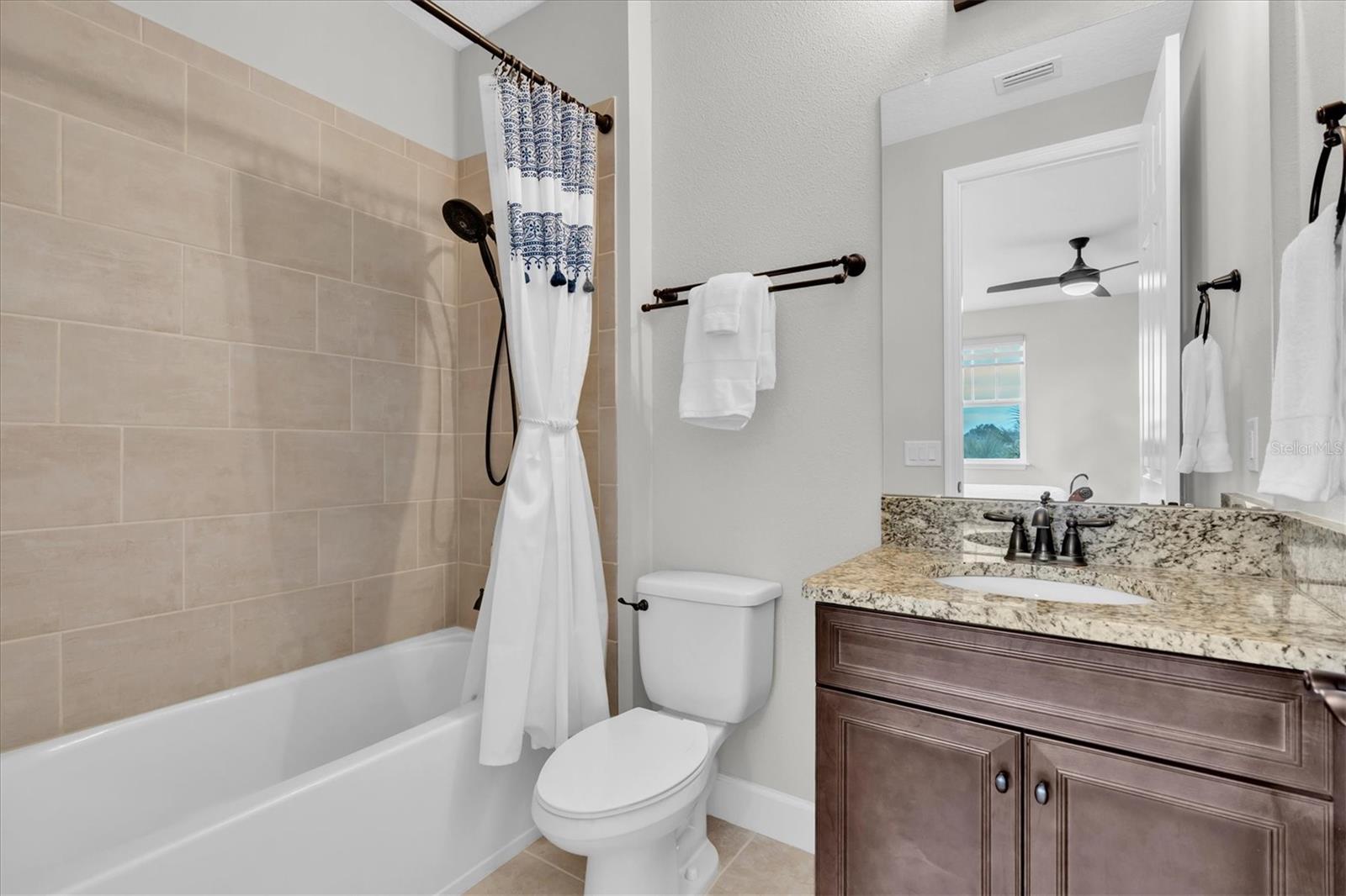 Image 40 of 95 For 4069 Barbour Trail