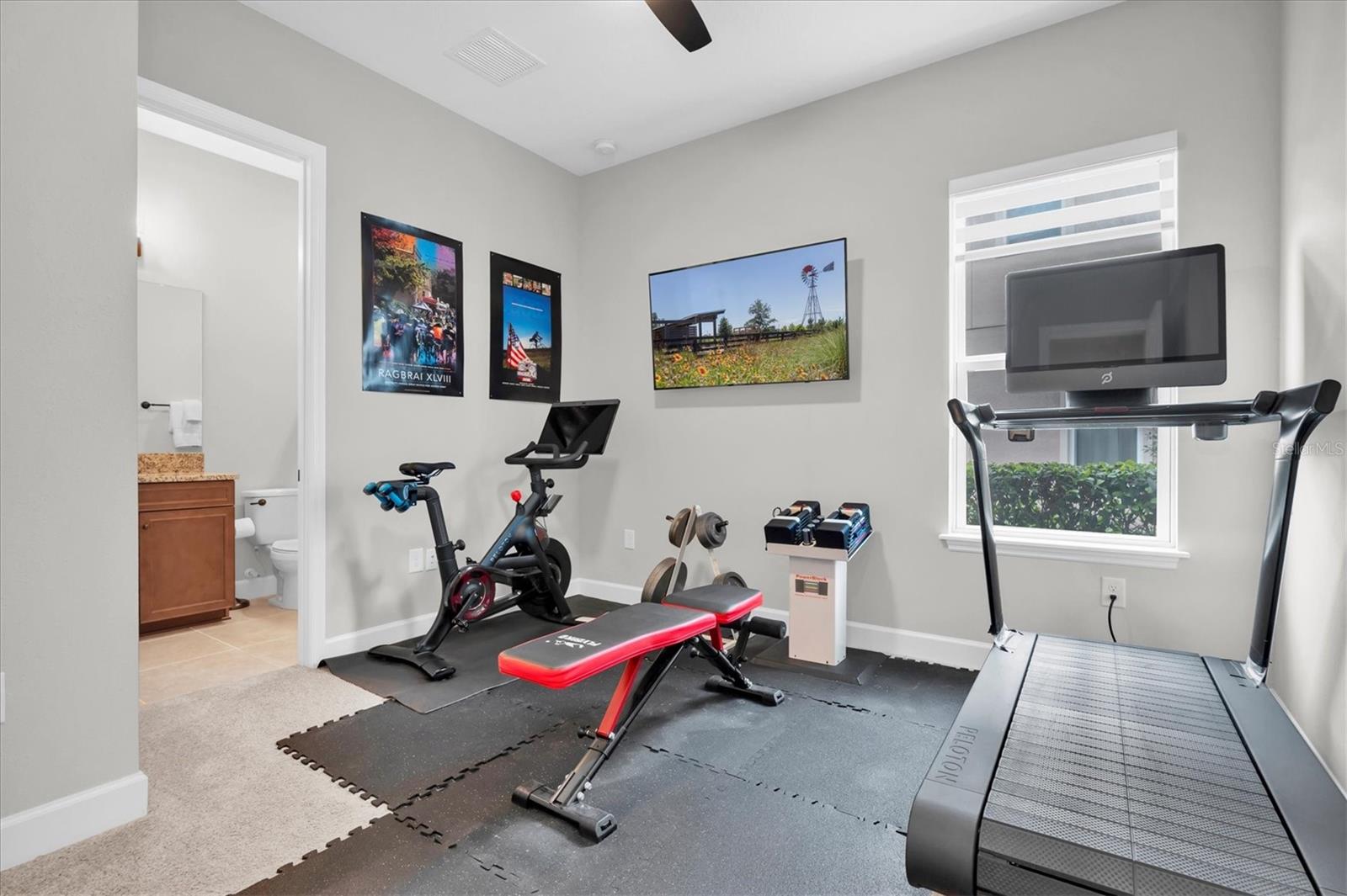 Image 46 of 95 For 4069 Barbour Trail