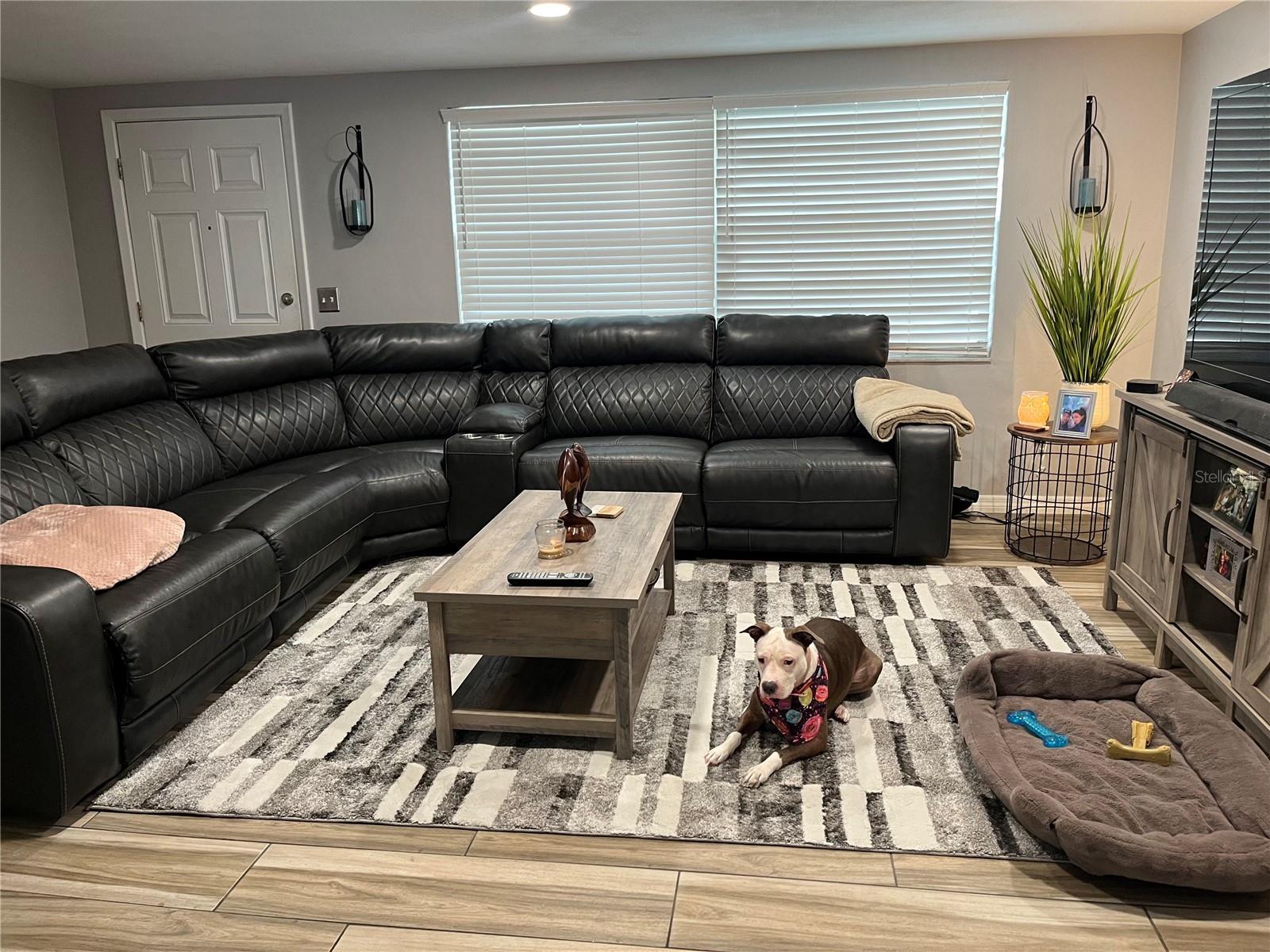 Image 4 of 20 For 3711 Blackhawk Drive