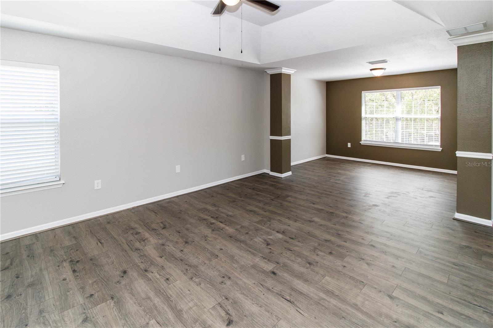 Image 14 of 33 For 11727 Colony Lakes Boulevard