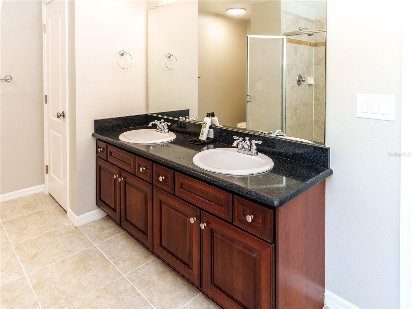 Image 20 of 33 For 11727 Colony Lakes Boulevard