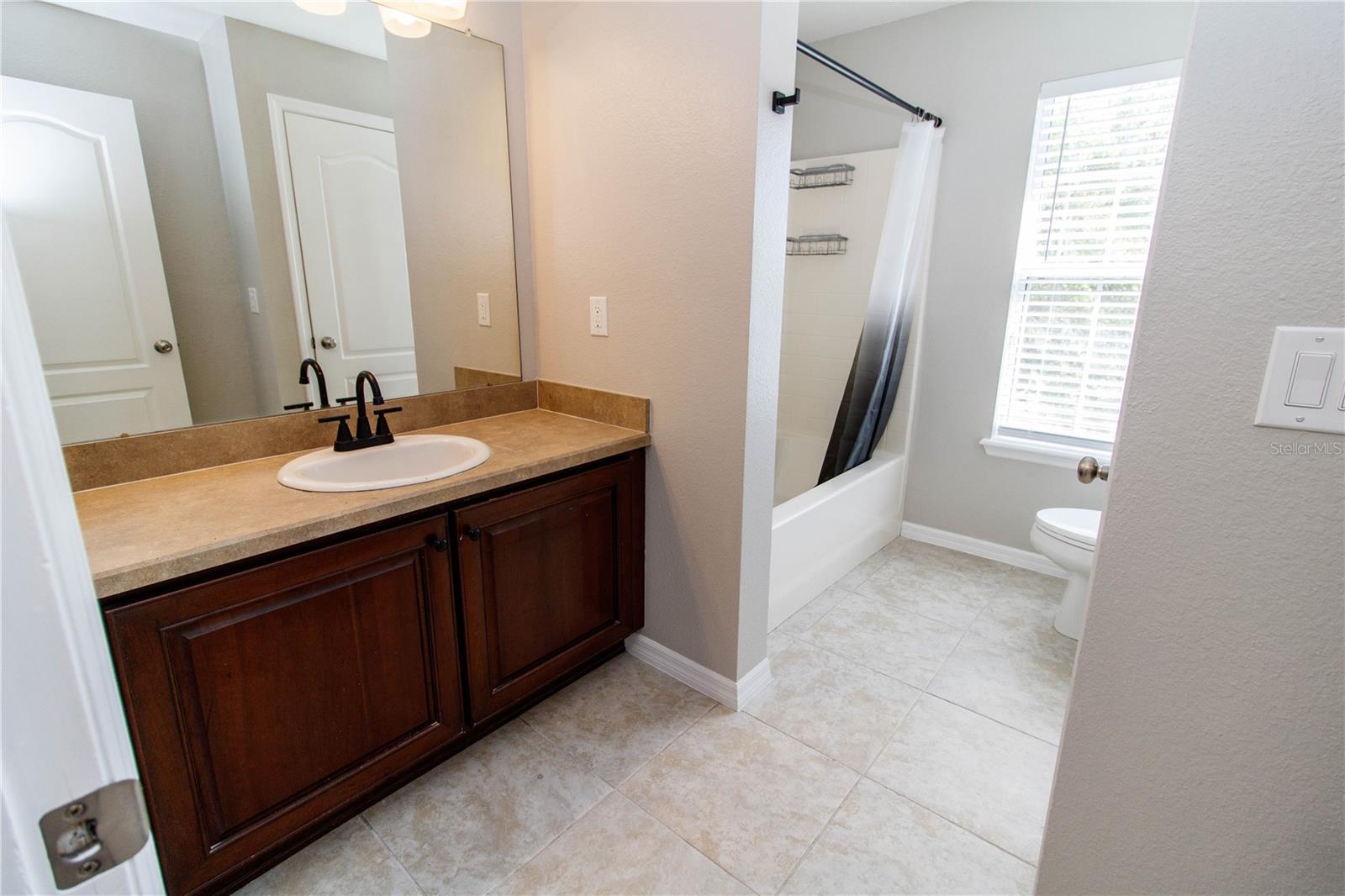 Image 28 of 33 For 11727 Colony Lakes Boulevard