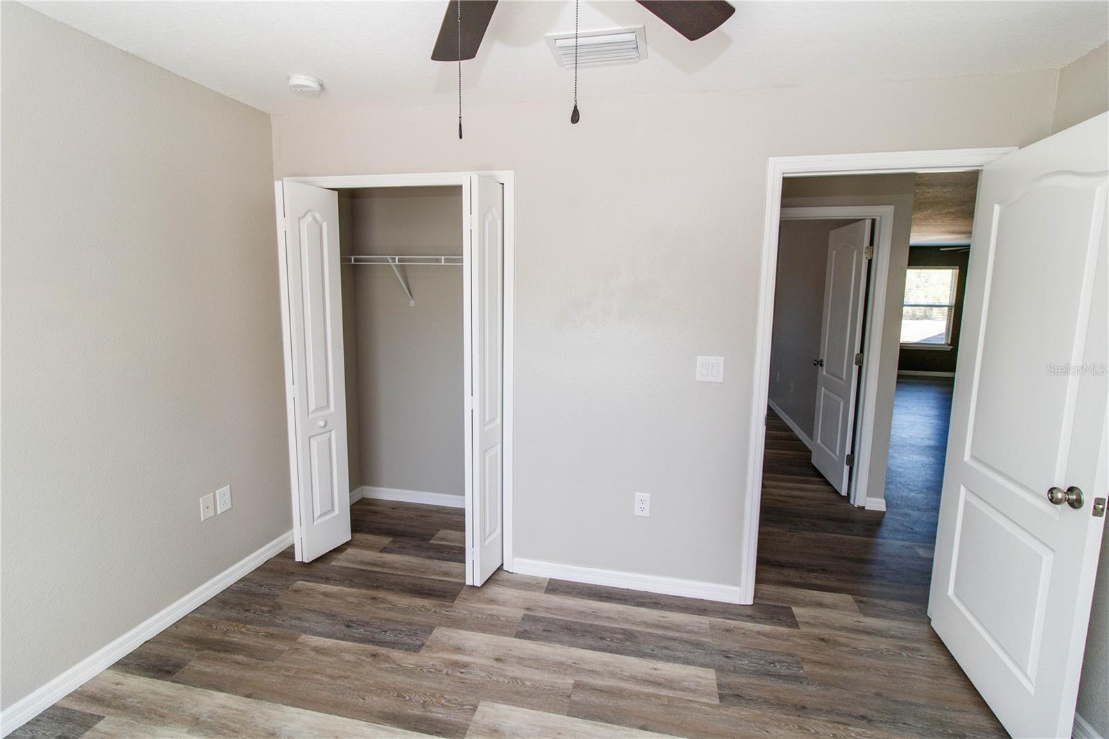 Image 31 of 33 For 11727 Colony Lakes Boulevard