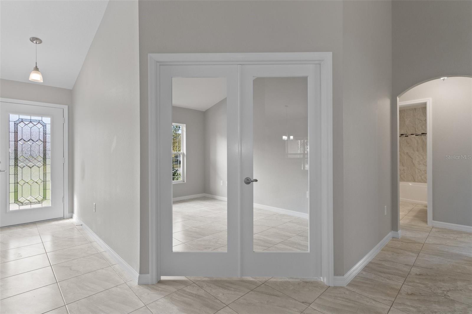 Image 21 of 40 For 11357 Latchwood Avenue