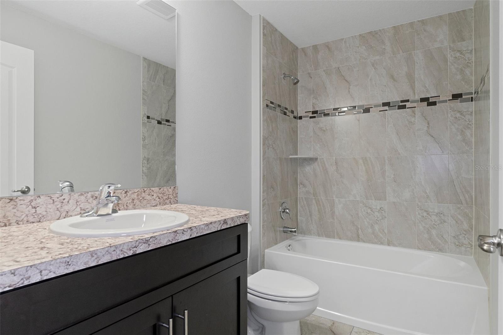 Image 34 of 38 For 11367 Latchwood Avenue