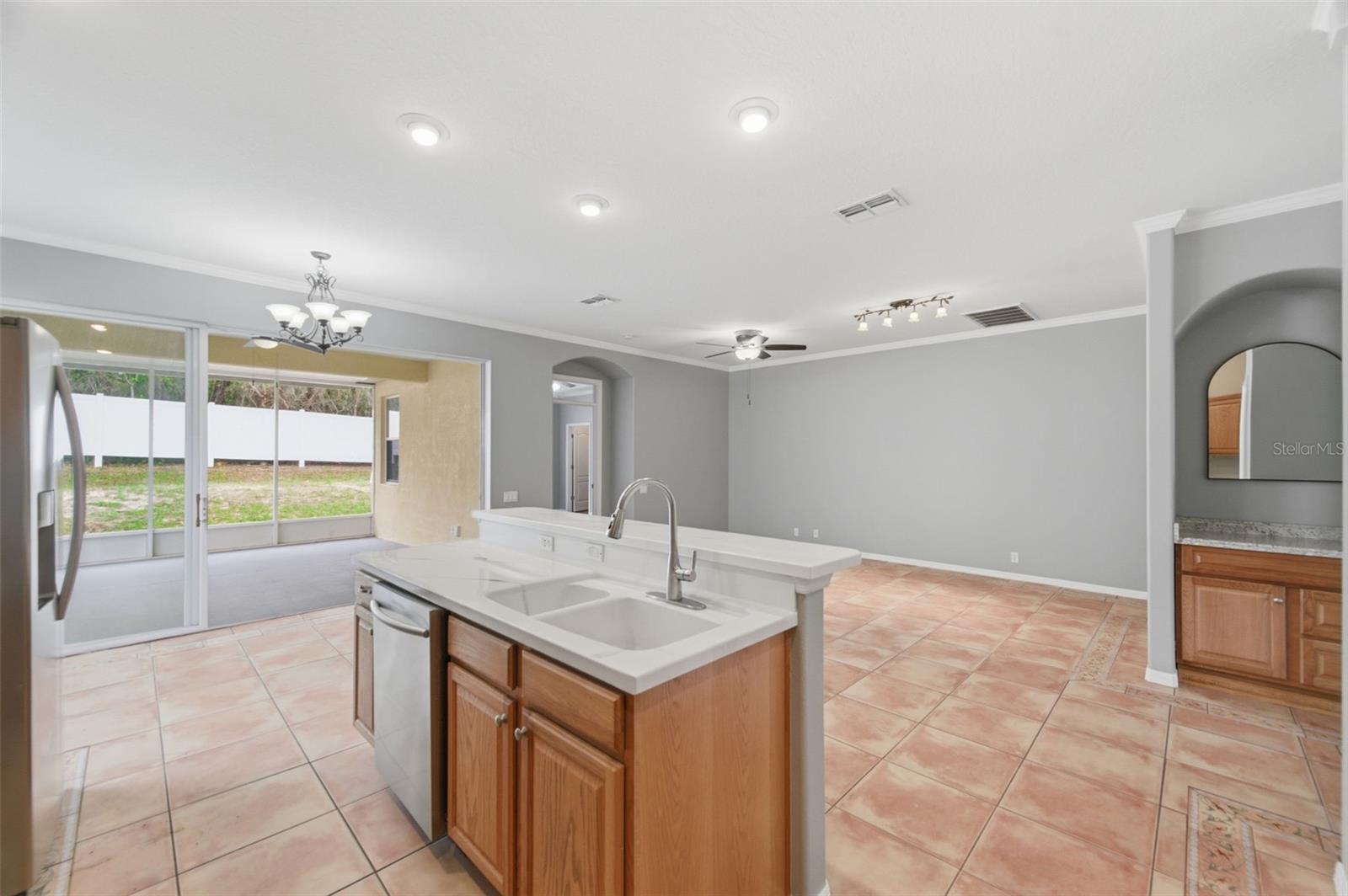 Image 19 of 78 For 14753 Potterton Circle