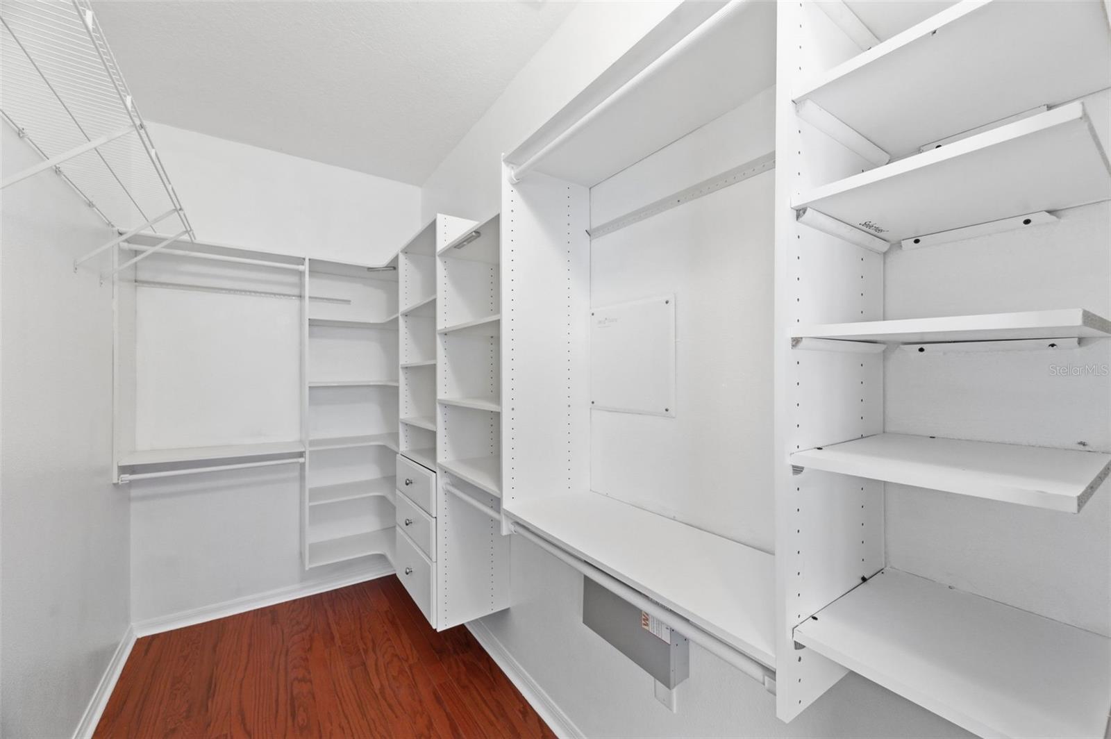 Image 34 of 78 For 14753 Potterton Circle