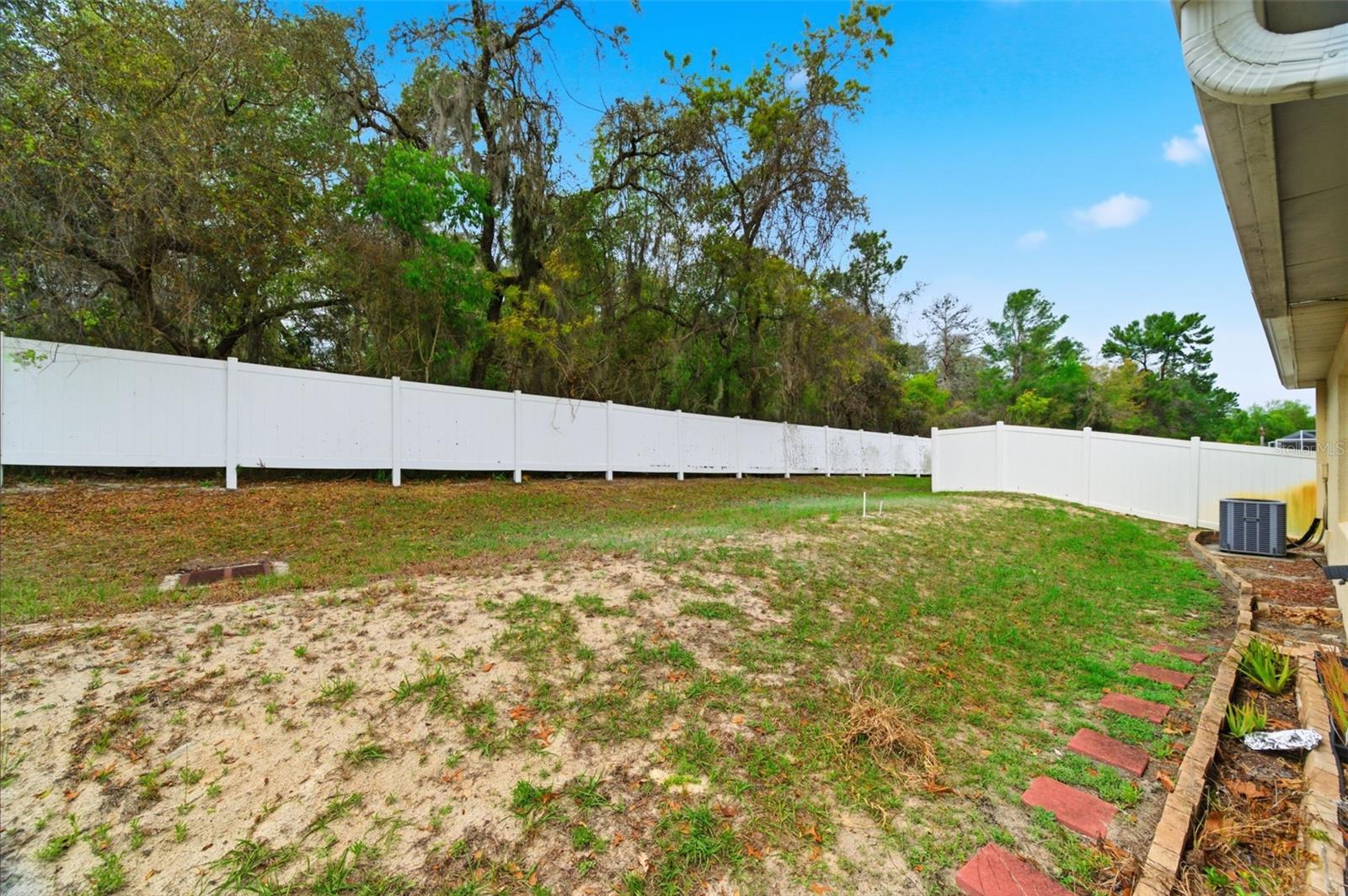 Image 64 of 78 For 14753 Potterton Circle