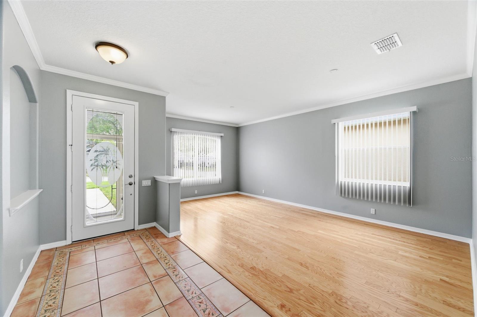 Image 8 of 78 For 14753 Potterton Circle