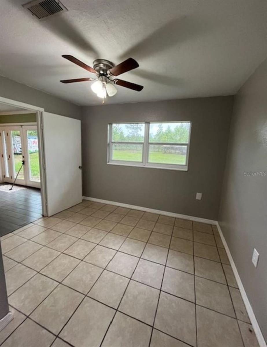 Image 24 of 34 For 9451 111th Street