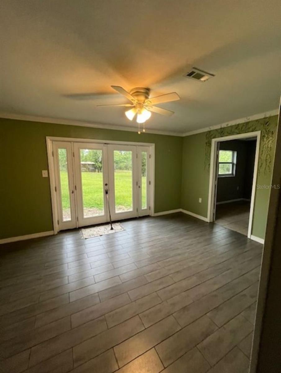 Image 33 of 34 For 9451 111th Street