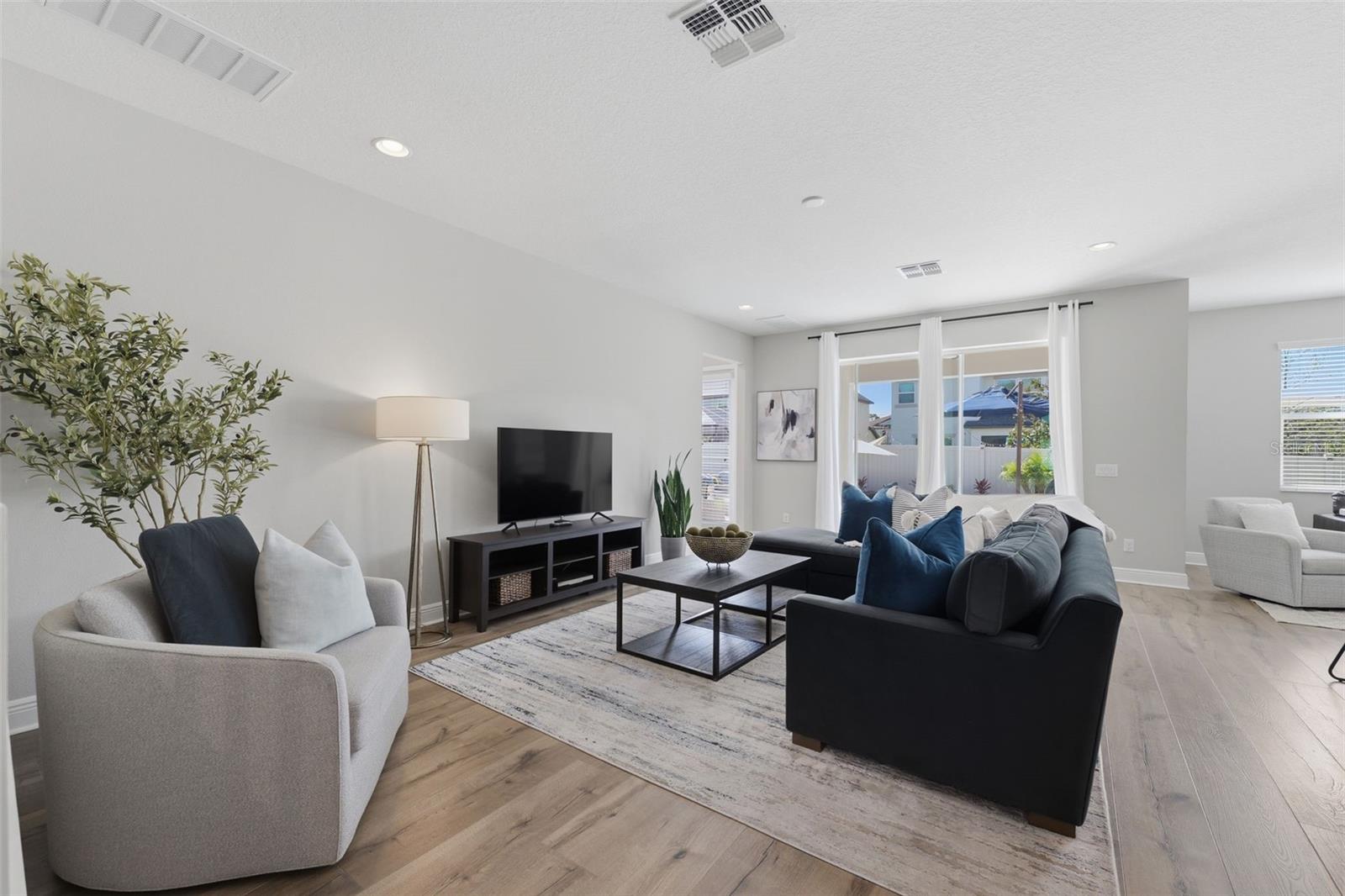 Image 7 of 35 For 4345 Tatum Loop