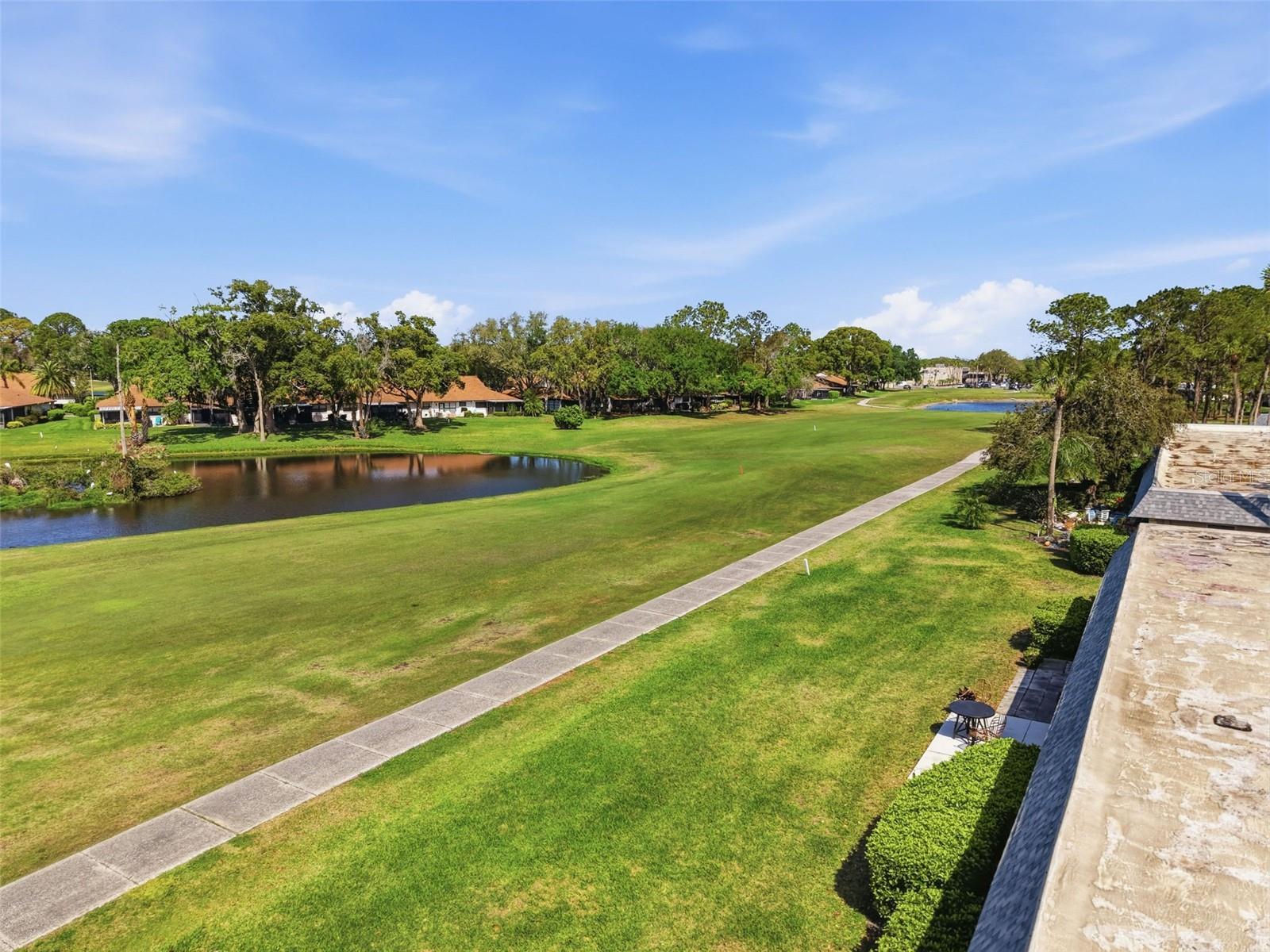 Listing photo id 36 for 3315 Trophy Boulevard 0