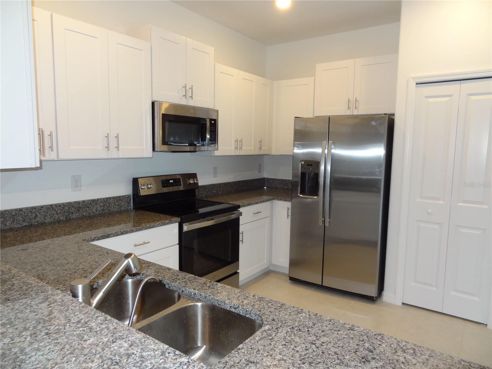 Image 3 of 25 For 5220 Forum Boulevard