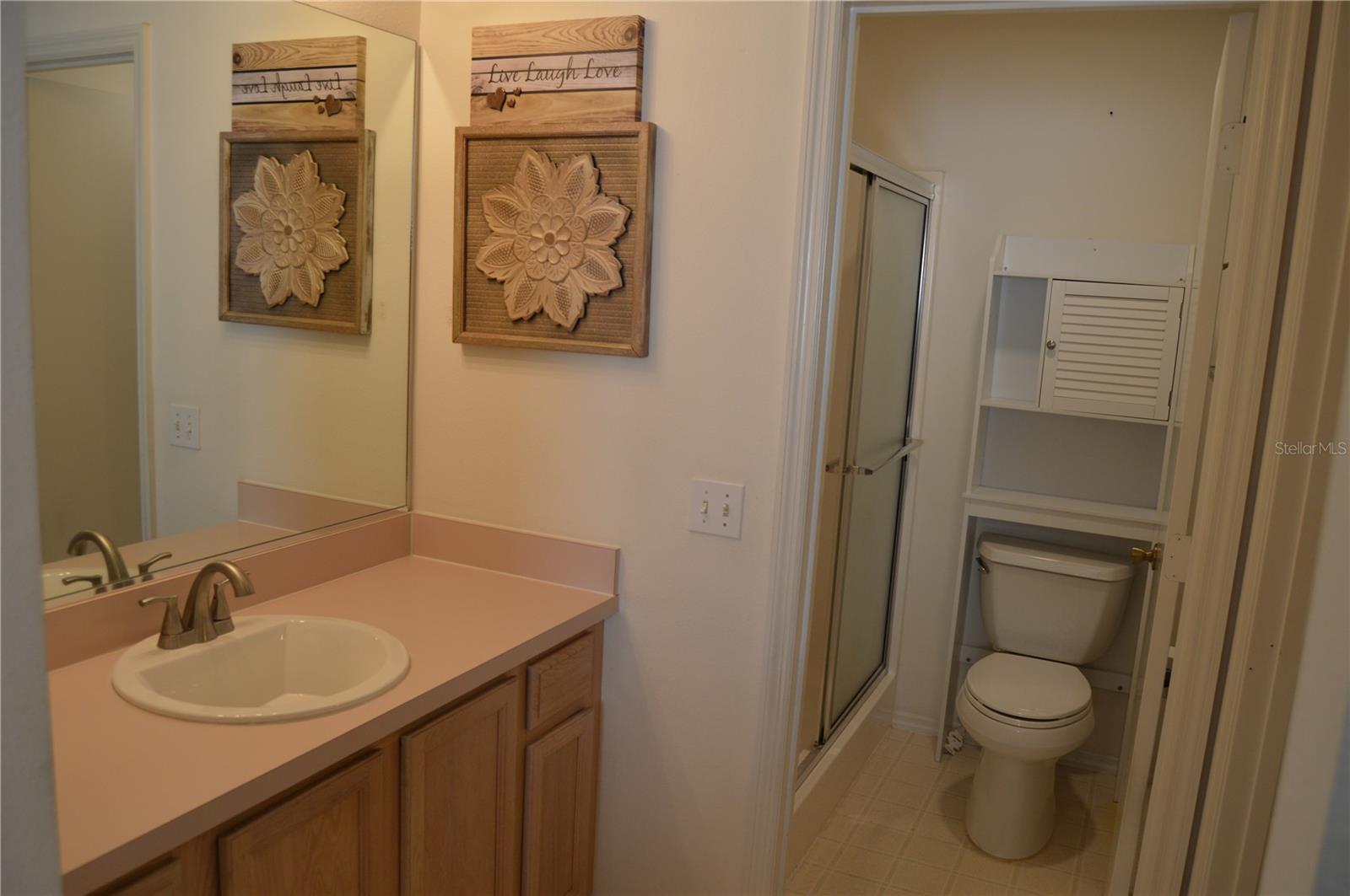 Image 23 of 30 For 1706 El Nino Street