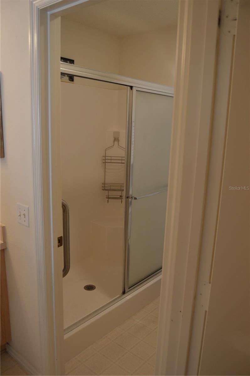 Image 24 of 30 For 1706 El Nino Street