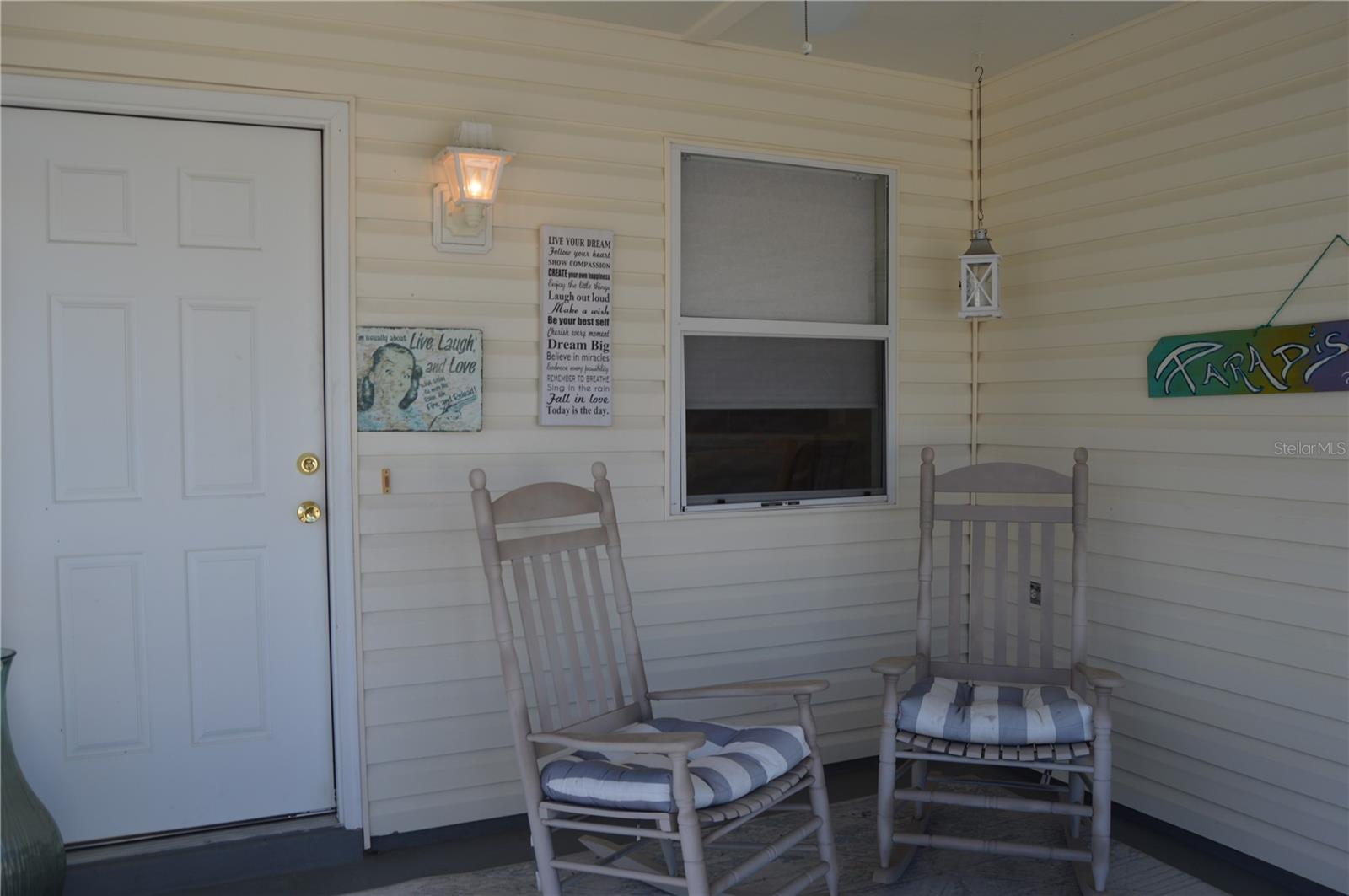 Image 8 of 30 For 1706 El Nino Street