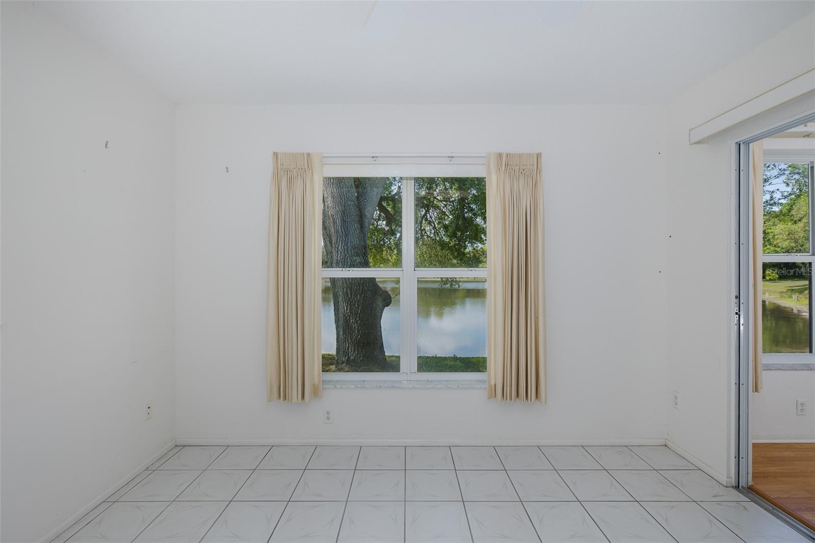 Image 19 of 35 For 8330 Divot Way