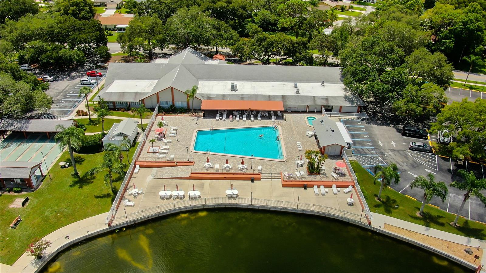 Image 34 of 35 For 8330 Divot Way