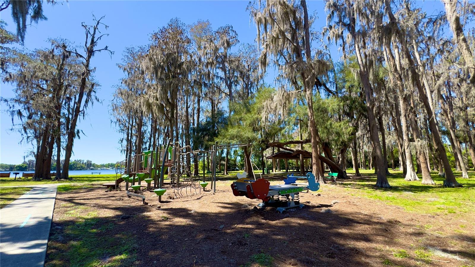 Image 28 of 34 For 12341 Deer Lake Drive