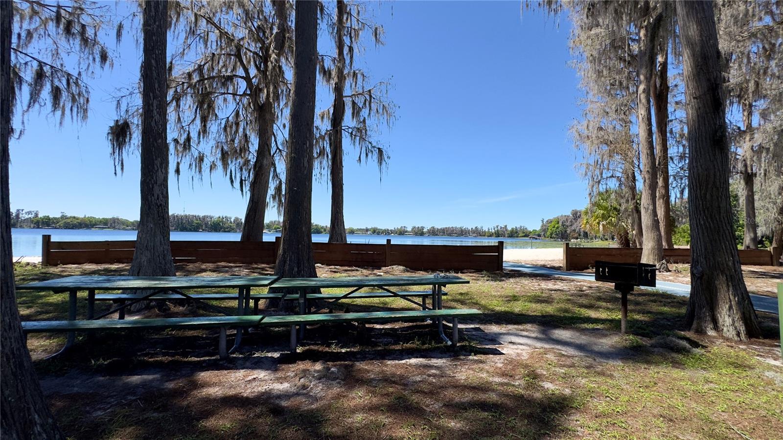 Image 31 of 34 For 12341 Deer Lake Drive