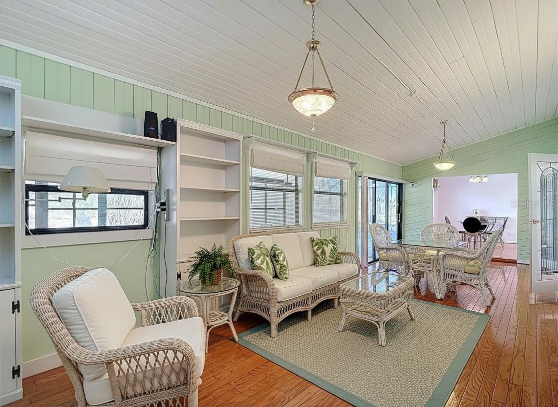 Image 21 of 85 For 34485 Cedarfield Drive