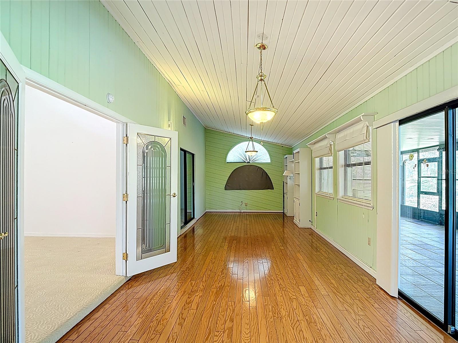 Image 26 of 85 For 34485 Cedarfield Drive