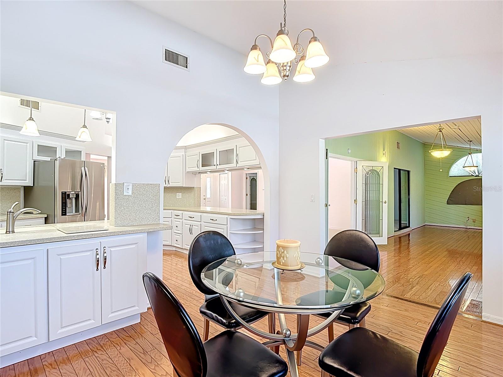 Image 39 of 85 For 34485 Cedarfield Drive