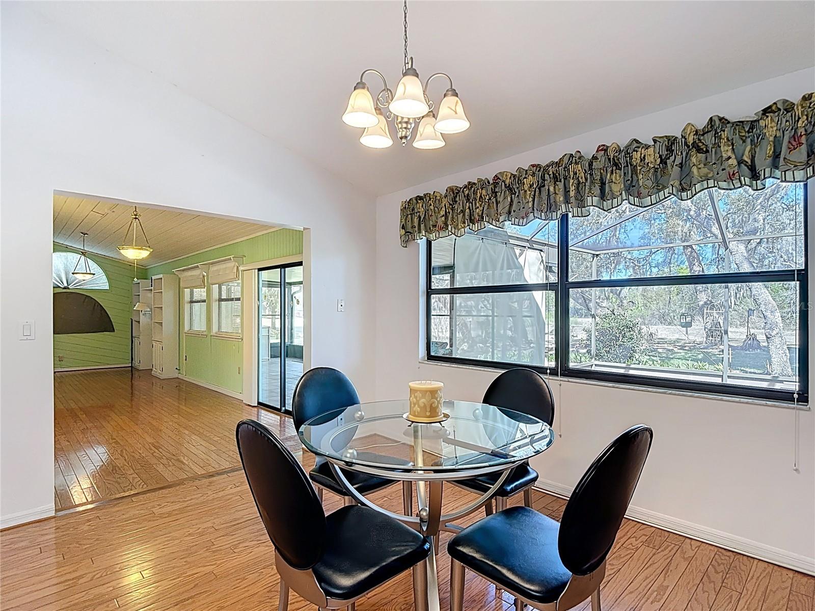 Image 40 of 85 For 34485 Cedarfield Drive