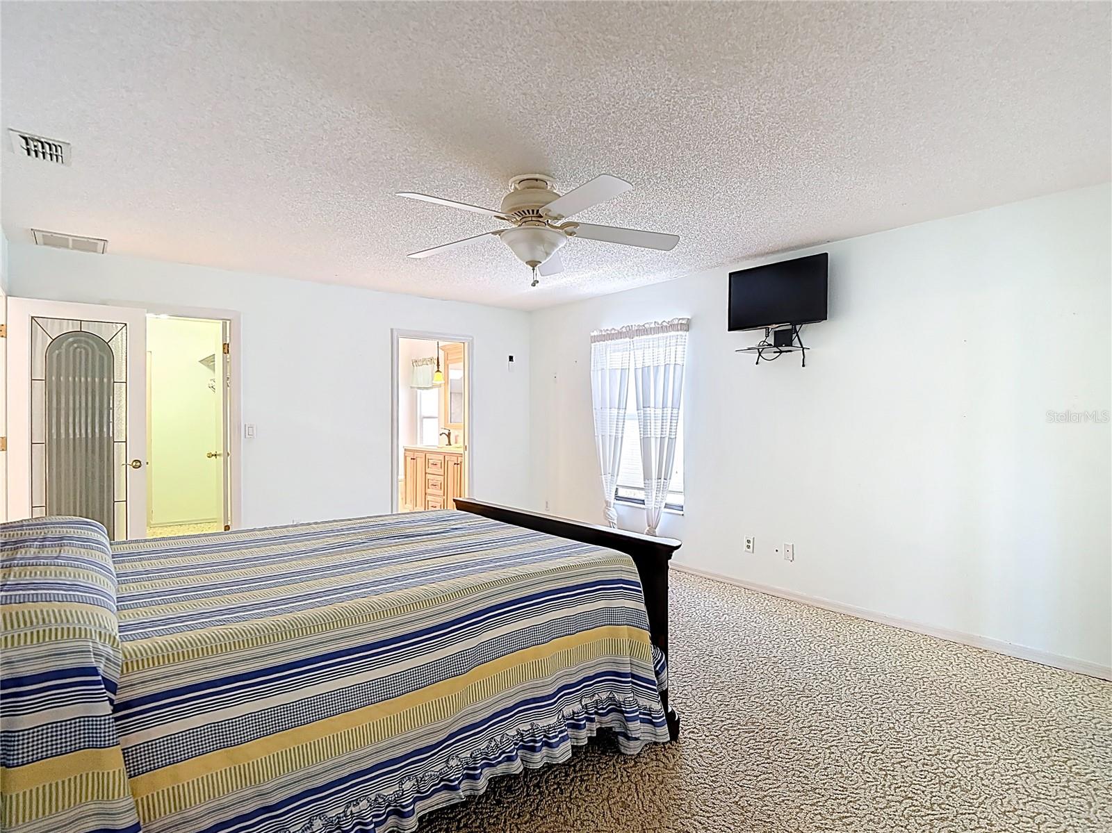 Image 44 of 85 For 34485 Cedarfield Drive