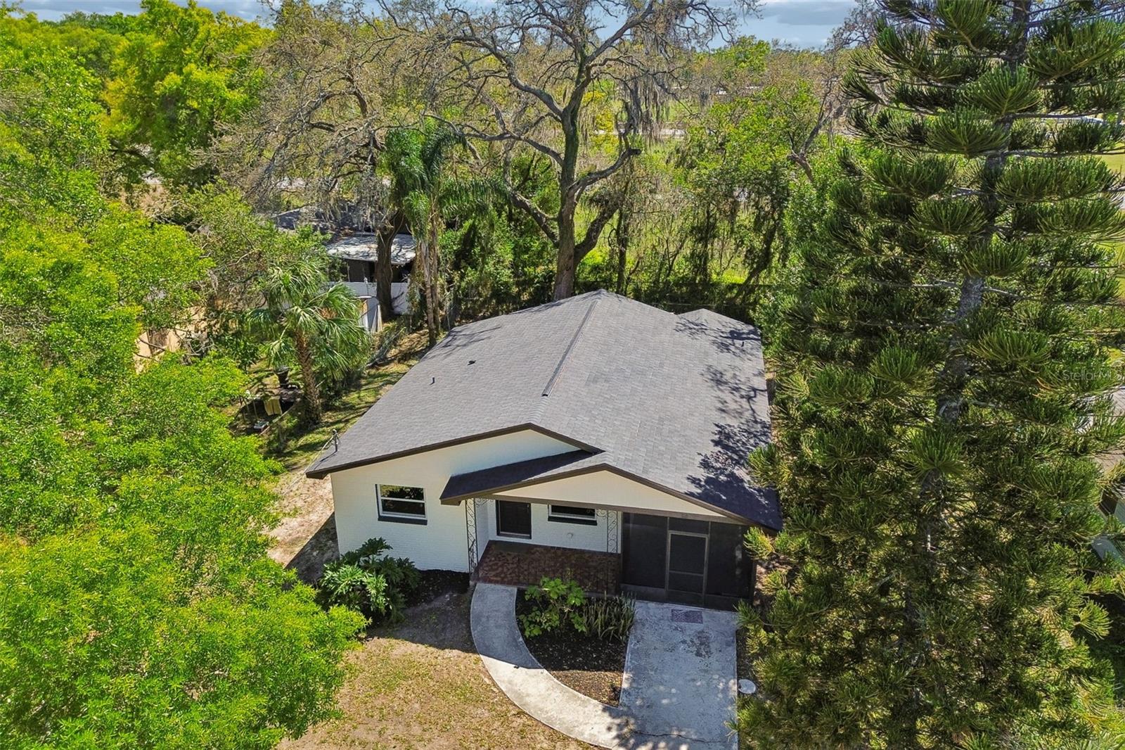 Listing photo id 48 for 4313 Shadowlawn Avenue