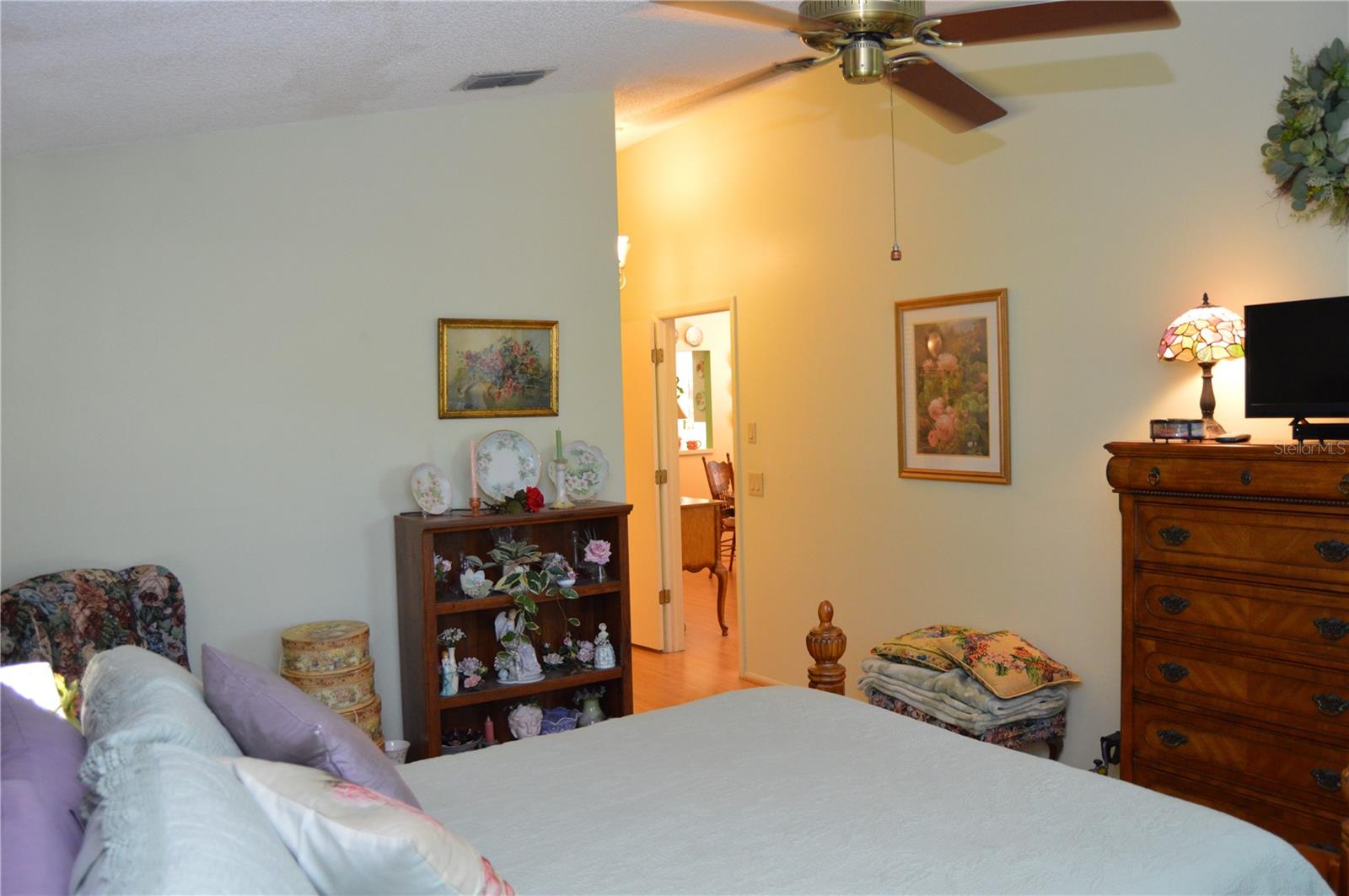 Image 16 of 36 For 4701 Wallingford Court 4701