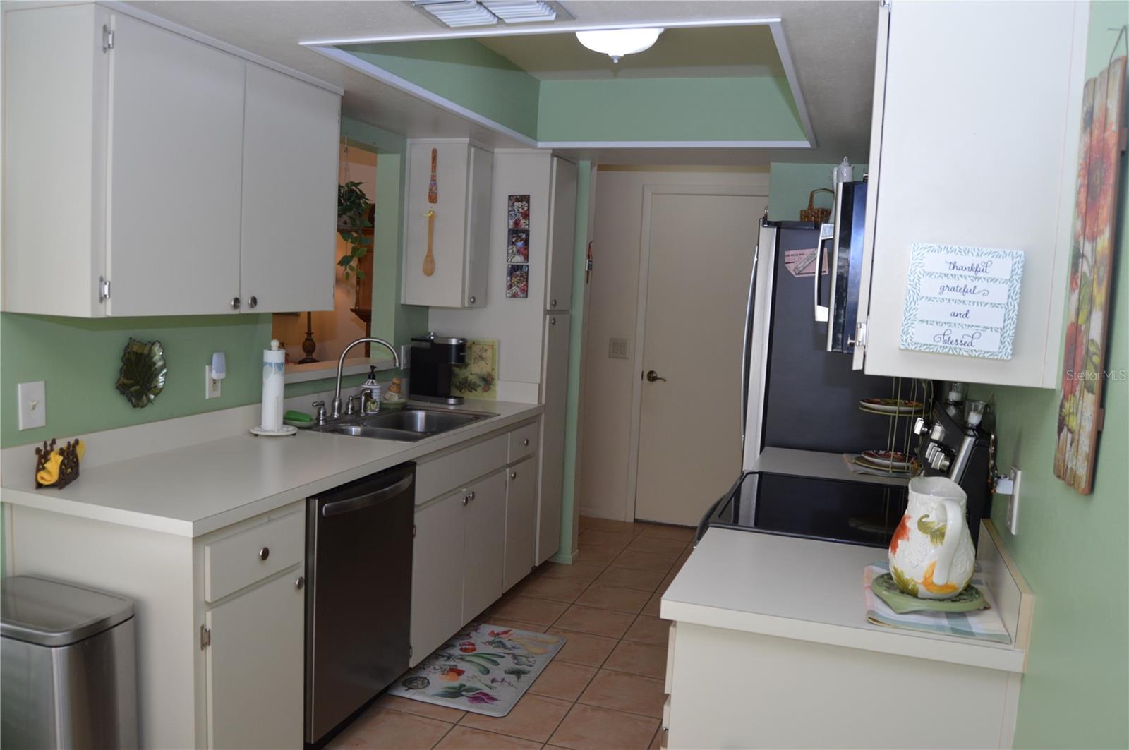 Image 26 of 36 For 4701 Wallingford Court 4701