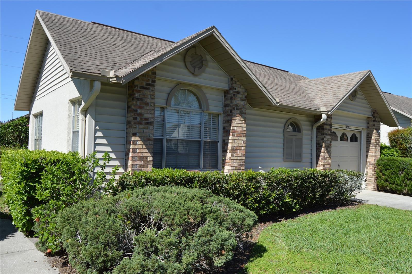 Image 3 of 36 For 4701 Wallingford Court 4701