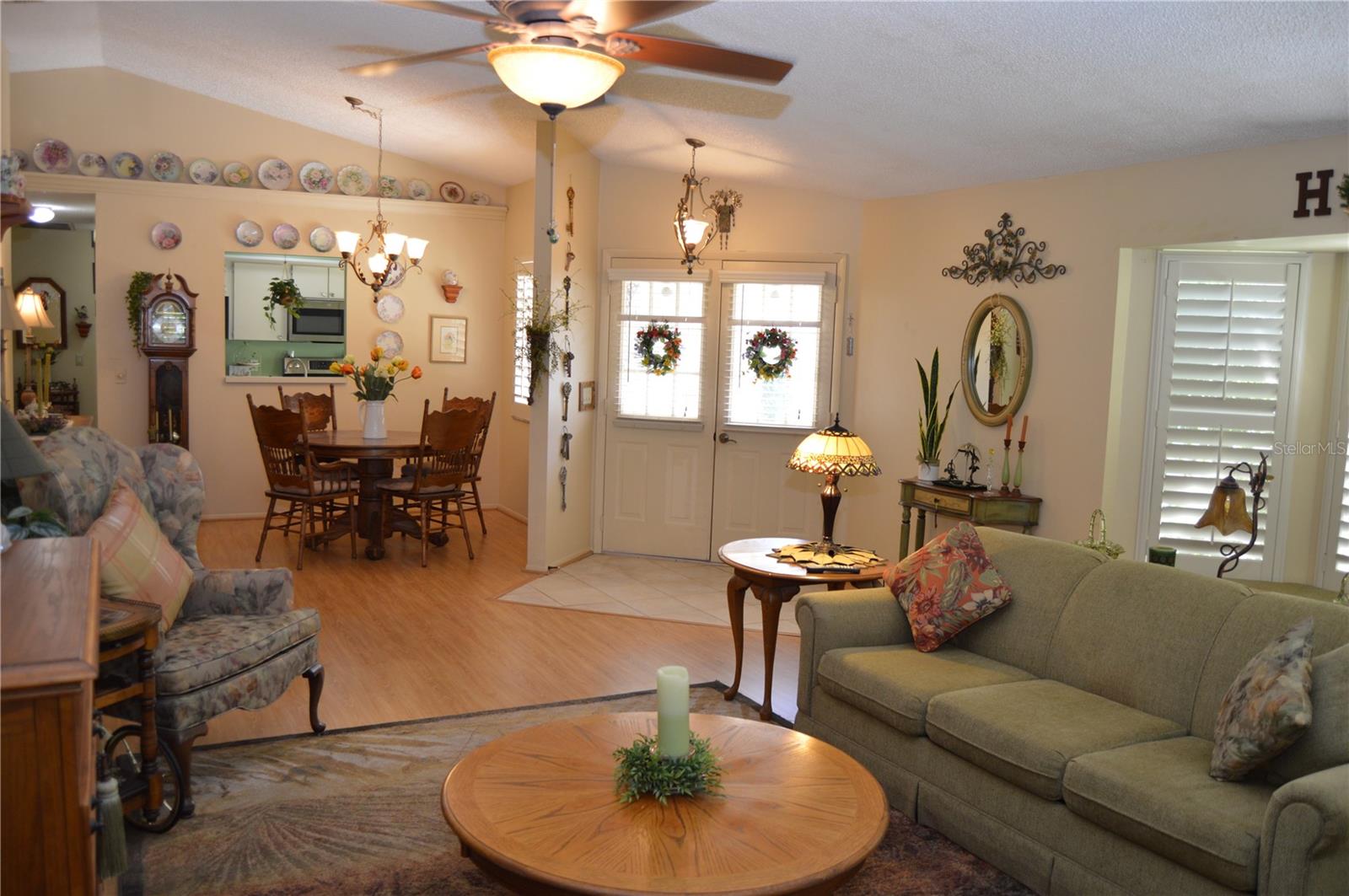 Image 7 of 36 For 4701 Wallingford Court 4701