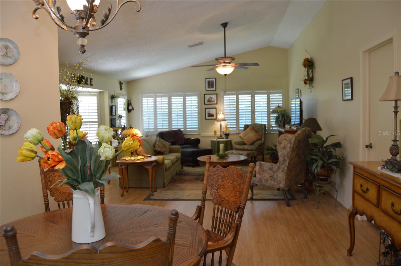 Image 9 of 36 For 4701 Wallingford Court 4701